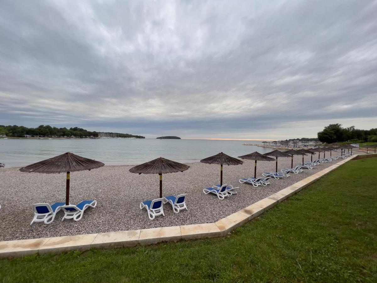 Bungalow Perla Funtana Zewnętrze zdjęcie